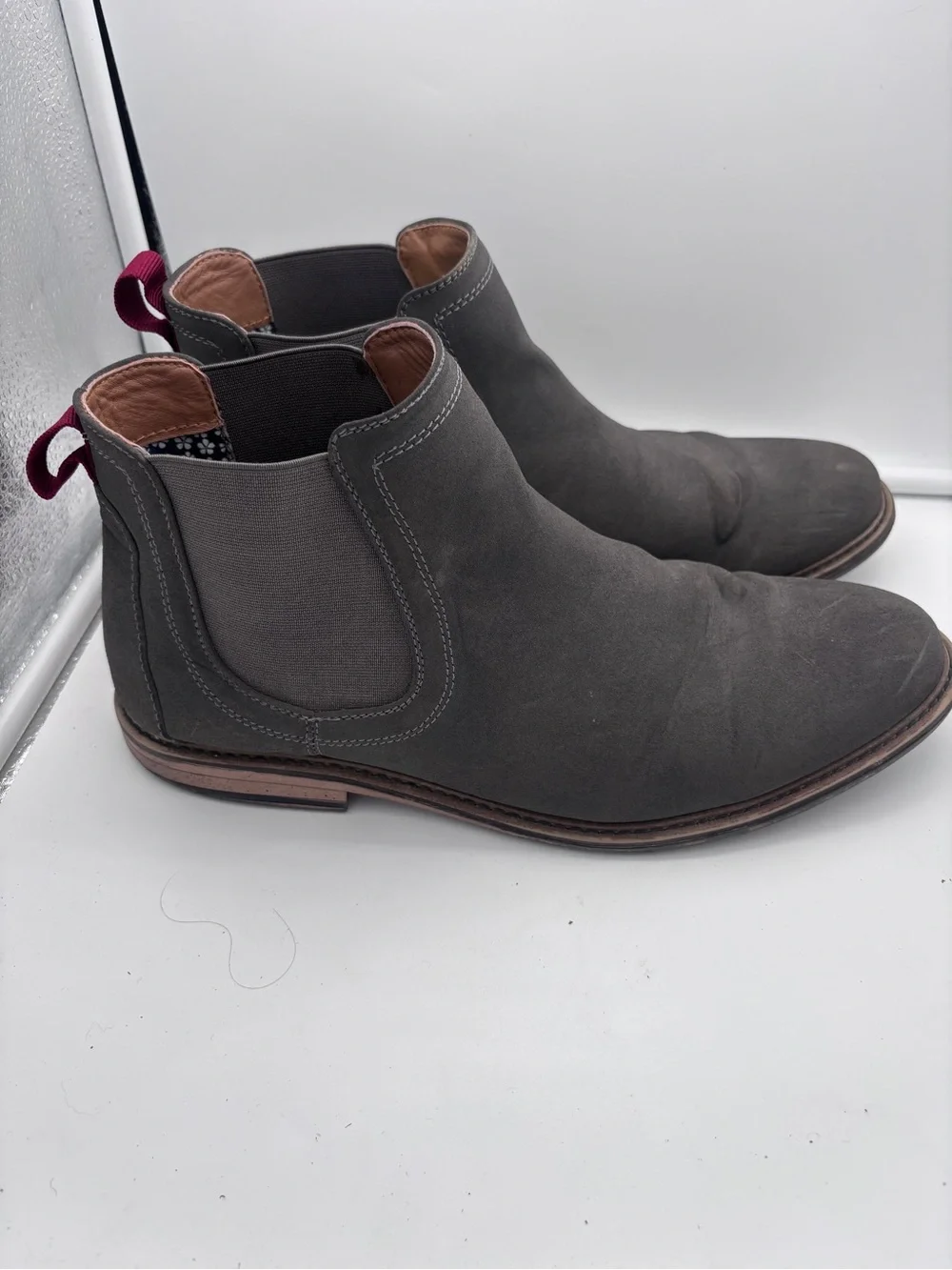 Steve Madden Men's Gray Suede Chukka Boots
